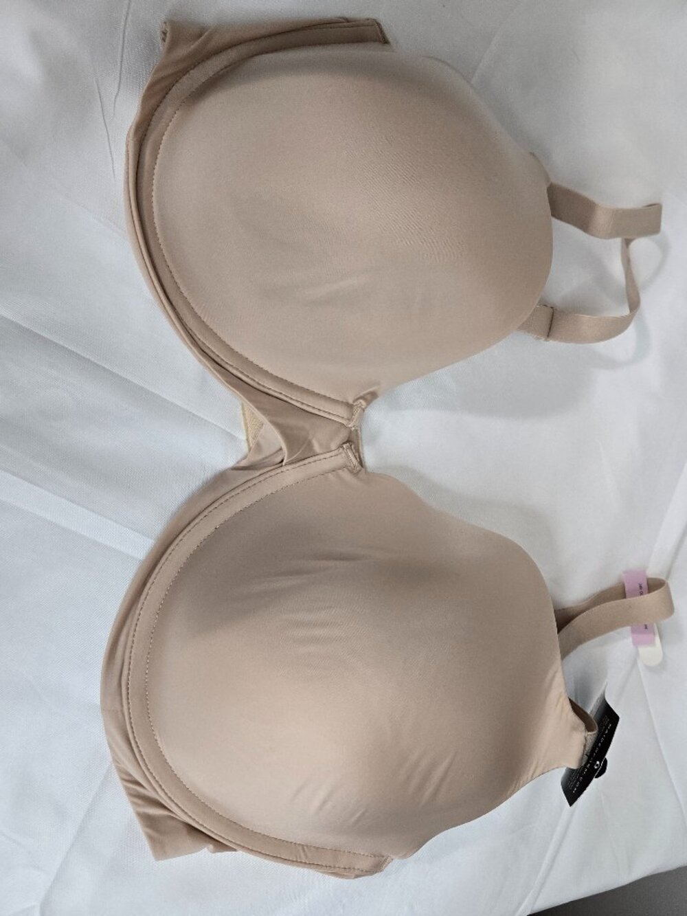 Maidenform beige 38D T-shirt bra convertible straps back smoothing